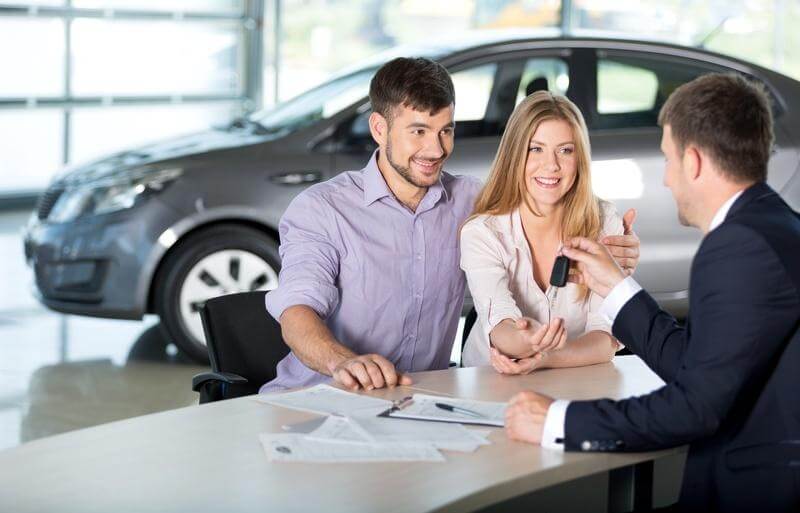 Las formas de ahorrar dinero a la hora de comprar un coche